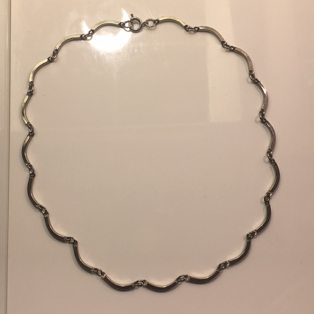 Silver Curved Link Necklace